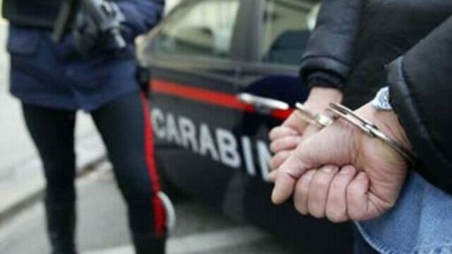 I carabinieri arrestano un 25enne di San Martino