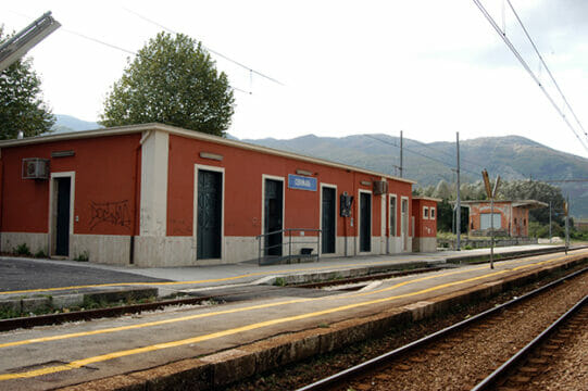 Valle Caudina, L’odissea dei pendolari della ferrovia di cartone