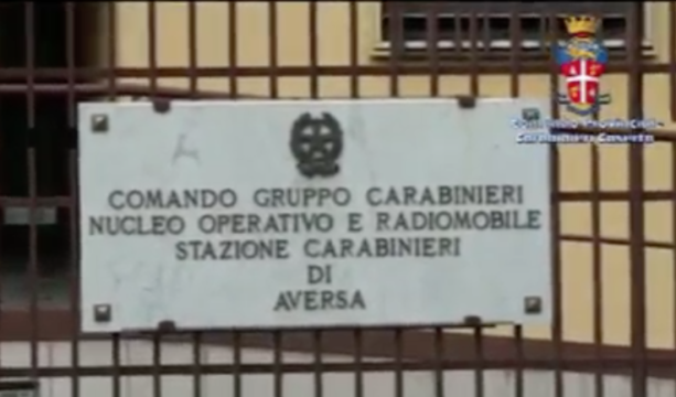 Maestra picchia gli alunni: ecco il video dei Carabinieri