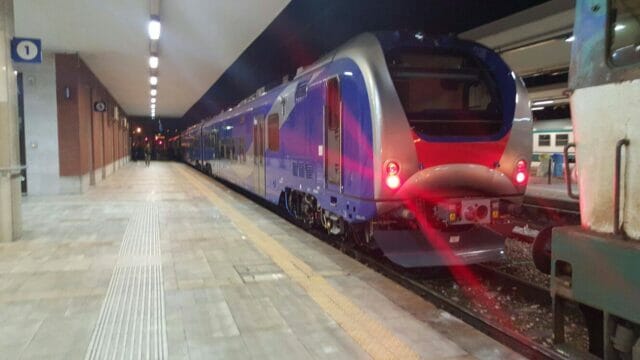 Valle Caudina: Dopo 30 anni un treno nuovo. Lunedì inaugura De Luca