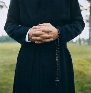 Cervinara: il sacerdote smentisce la truffa