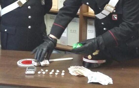 Cronaca: arrestato 37enne con 13 grammi di coca