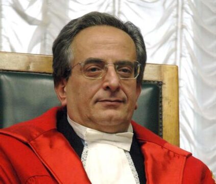 Corruzione: finisce ai domiciliari il procuratore capo di Taranto