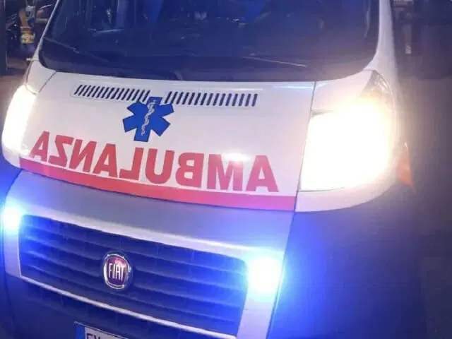 Miracolo in Valle Caudina, bimbo nasce a bordo dell'ambulanza del 118